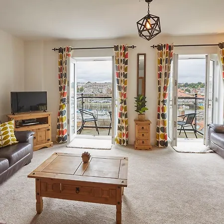 Host & - Harbour View House Holiday home
