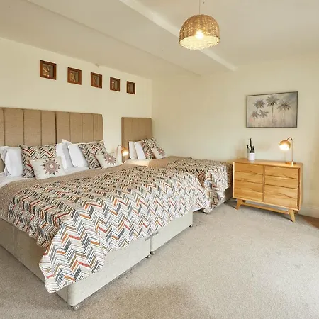 Holiday home Host & - Harbour View House *