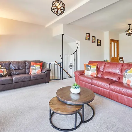 Host & - Harbour View House Vakantiehuis *