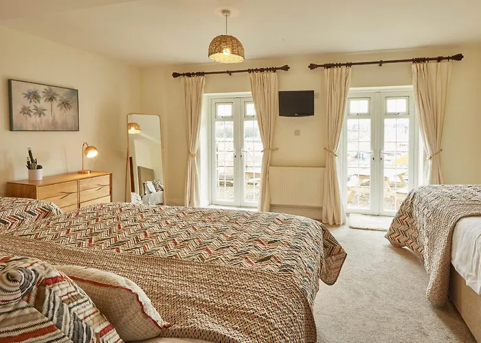 Holiday home Host & - Harbour View House *